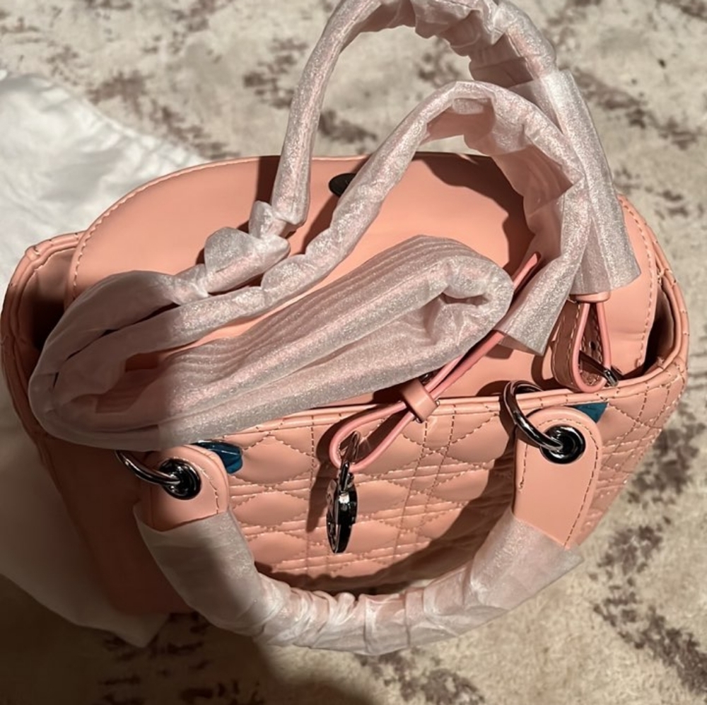 Beautiful pink leather LD bag